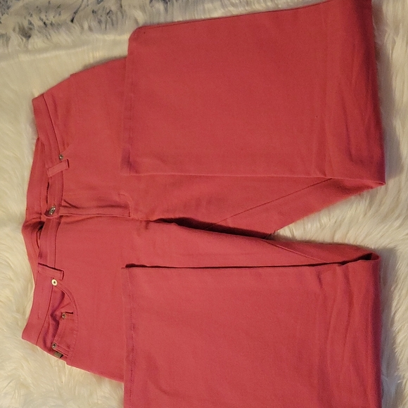 Lauren Jean's Co. 14 P - Picture 4 of 5